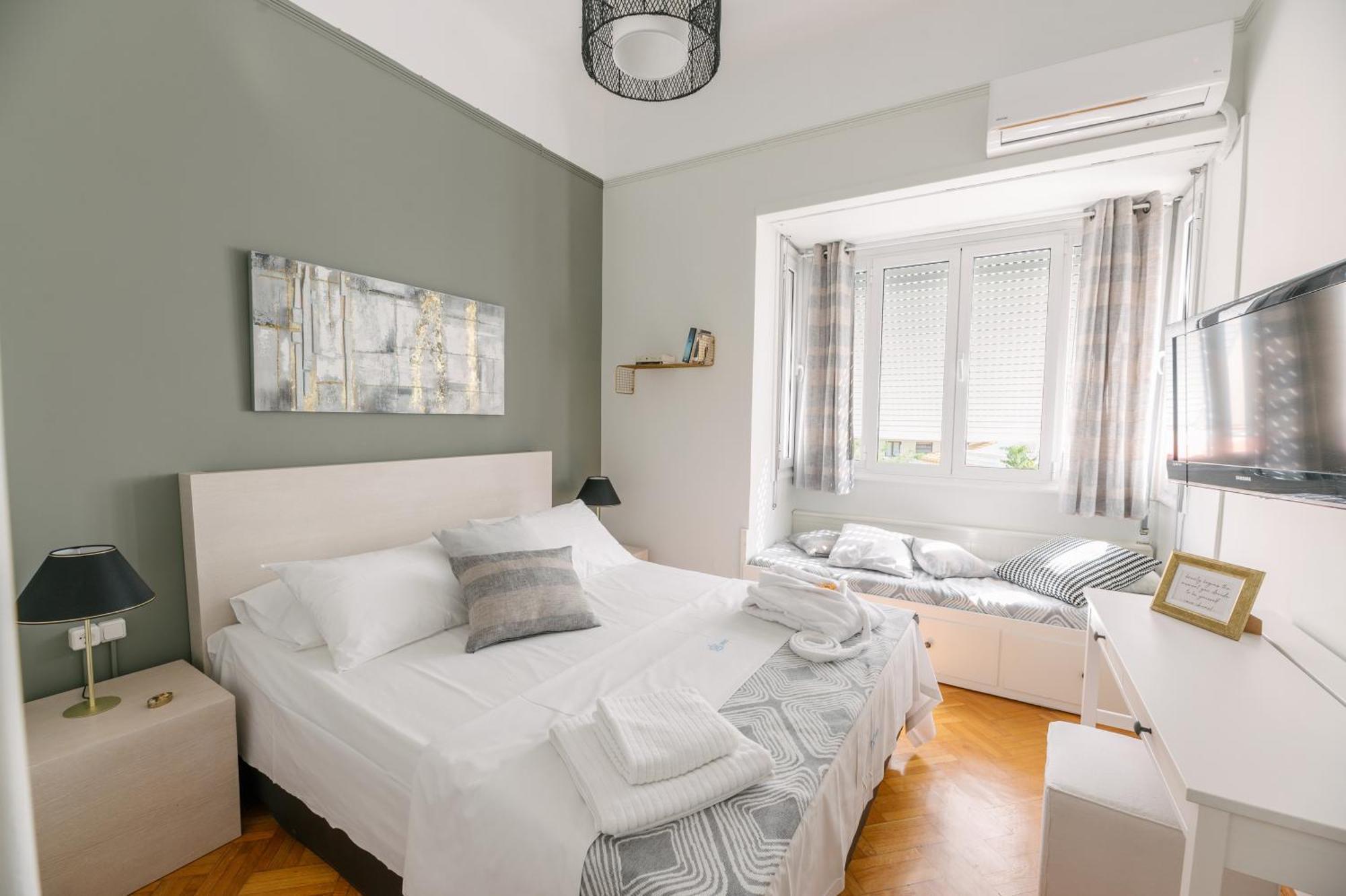 Ourania By Heloni Apartments أثينا المظهر الخارجي الصورة